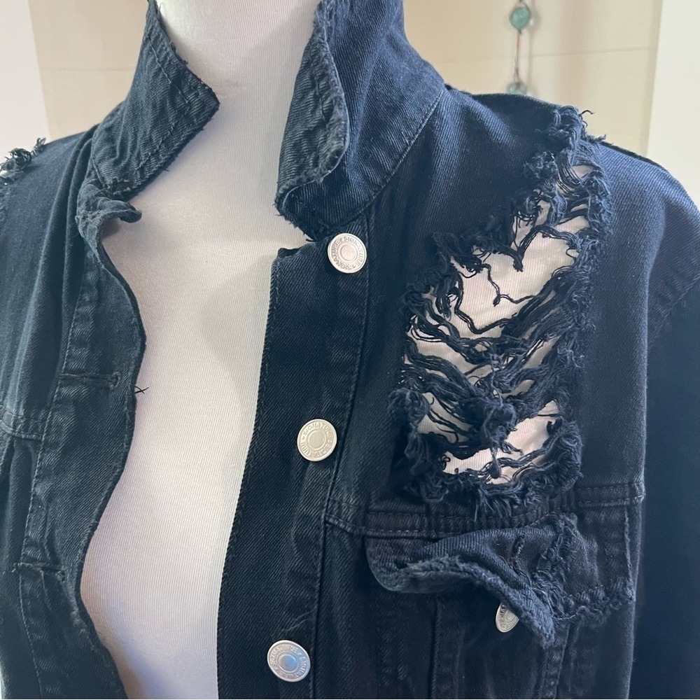 ASOS Thrashed Black Denim Trucker Jacket Destroyed Distressed Size Medium - Picture 10 of 14